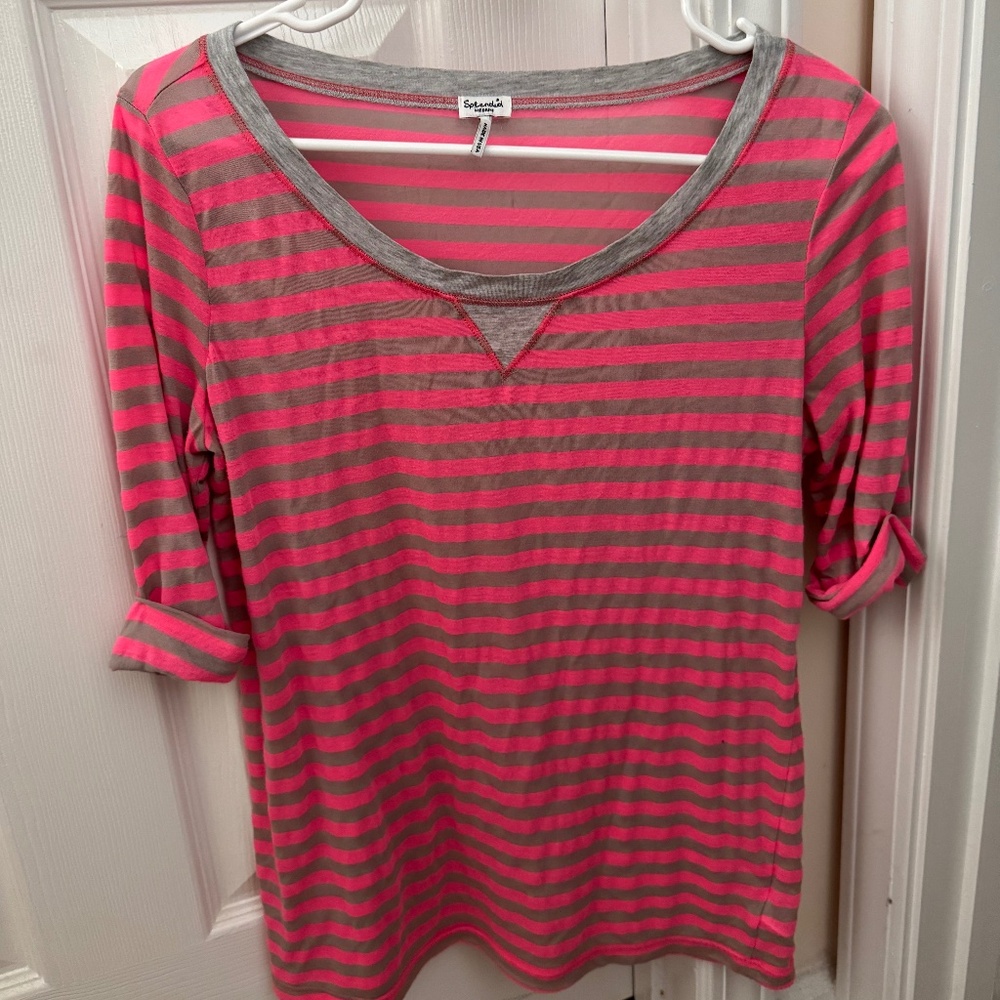 Splendid pink gray stripe tee size M